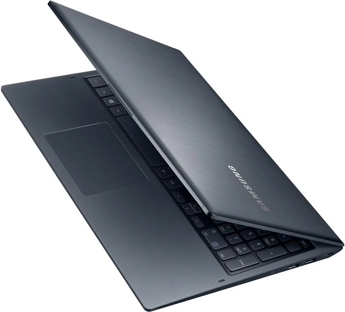 Samsung ATIV Book 6 - 670Z5E, schwarz, Core i5-3230M, 8GB RAM, 1TB HDD, Radeon HD 8850M, DE