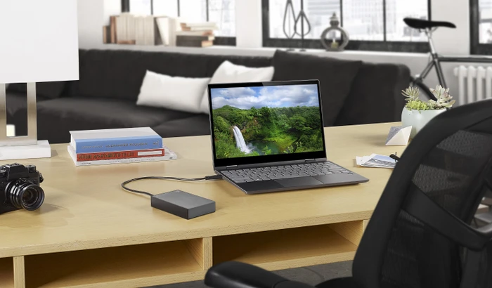 Seagate One Touch Portable HDD, Space Gray, 5TB, +Rescue, USB 3.0 Micro-B