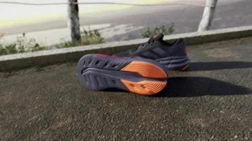 adidas Questar 3 core black/onix/lucid red