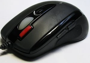 A4Tech X-710 Gaming Mouse, PS/2 & USB (verschiedene Farben)