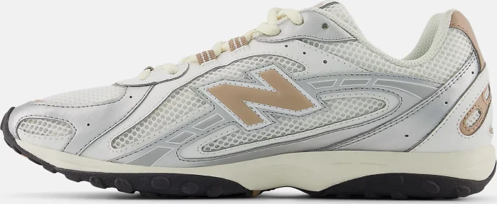 New Balance 204L silver metallic/flat taupe