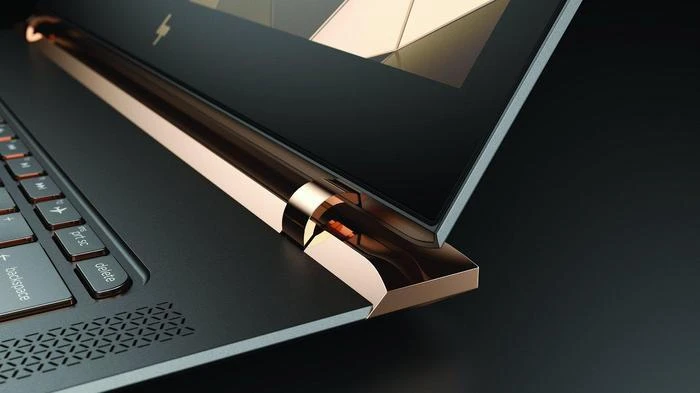 HP Spectre 13-v002ng, Dark Ash Silver/Luxe Copper, Core i7-6500U, 8GB RAM, 256GB SSD, DE