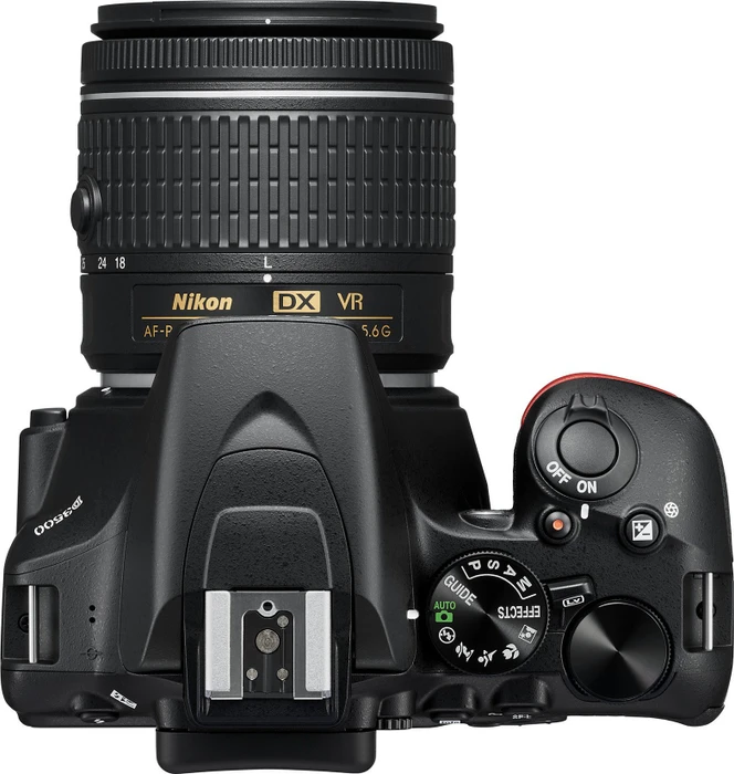 Nikon D3500 mit Objektiv AF-P DX 18-55mm 3.5-5.6 G mit Tasche und Speicherkarte