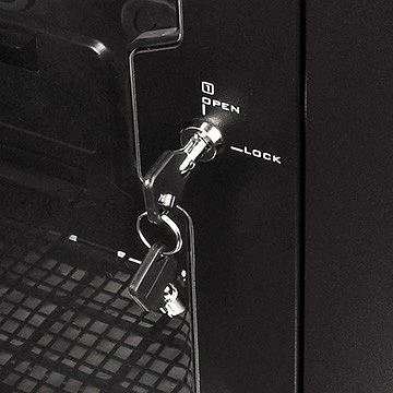 Thermaltake Urban T81, Acrylfenster
