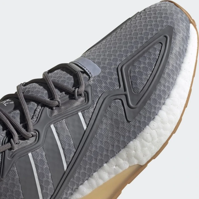 adidas ZX 2K Boost grey three/cloud white/gum (Herren)