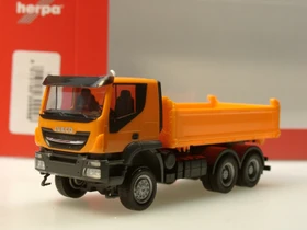 Herpa Iveco Trakker 6x6 Baukipper-LKW orange