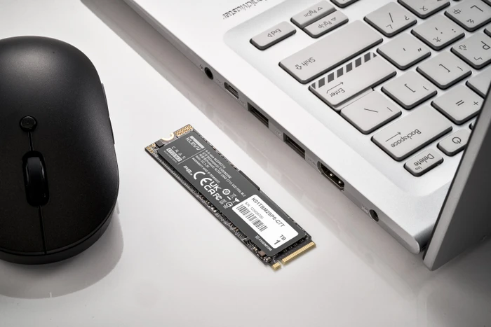 Klevv Cras C715 1TB, M.2 2280 / M-Key / PCIe 3.0 x4