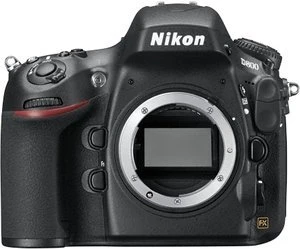 Nikon D800 mit Objektiv Fremdhersteller