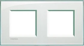 Bticino Livinglight Abdeckrahmen 2-fach, aquamarin
