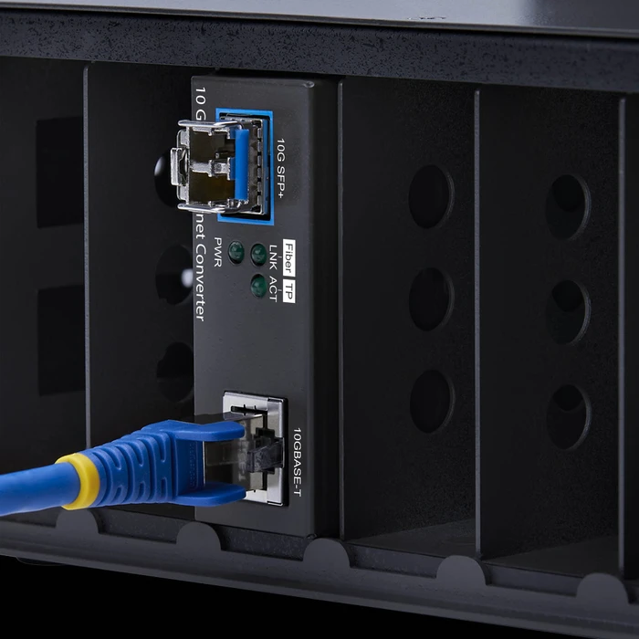 StarTech MCM10GSFP2, RJ-45, SFP+