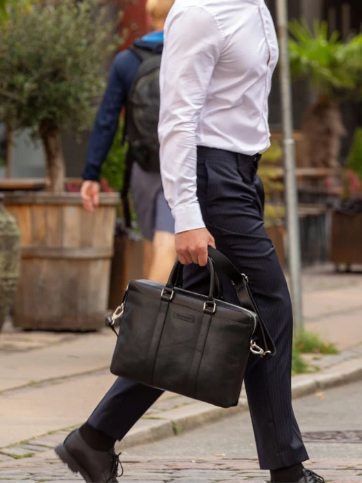 dbramante1928 Nordborg 15" Laptoptasche, schwarz