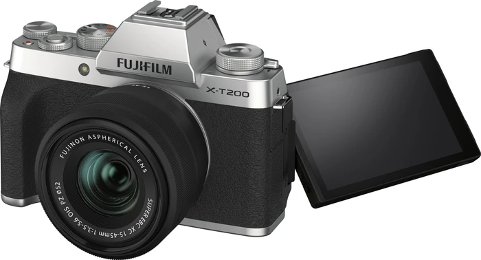 Fujifilm X-T200 silber mit Objektiv Fujinon XC 15-45mm 3.5-5.6 OIS PZ