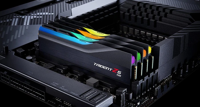 G.Skill Trident Z5 RGB schwarz UDIMM 32GB Kit, DDR5-8000, CL38-48-48-128