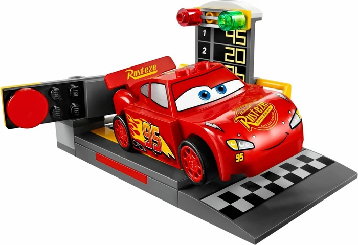 LEGO Juniors - Lightning McQueens Beschleunigungsrampe