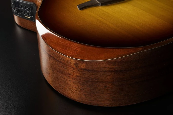 LAG Tramontane 118 Auditorium Bevel Cutaway Brown Shadow (T118ABCE-BRS) – Bild 4 von 11