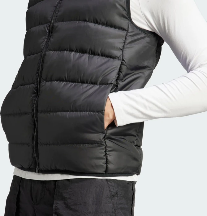 adidas Essentials 3-Streifen Light Daunen Funktionsweste schwarz (Herren)
