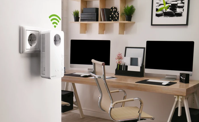 devolo Magic 2 WiFi 6 Starter Kit, Powerline/WLAN-Access Point und Powerline-Adapter Set, 2er-Bundle