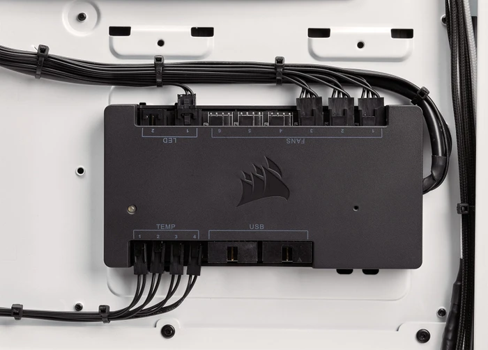 Corsair Commander Pro, Licht- und Lüftersteuerung, 6-Kanal