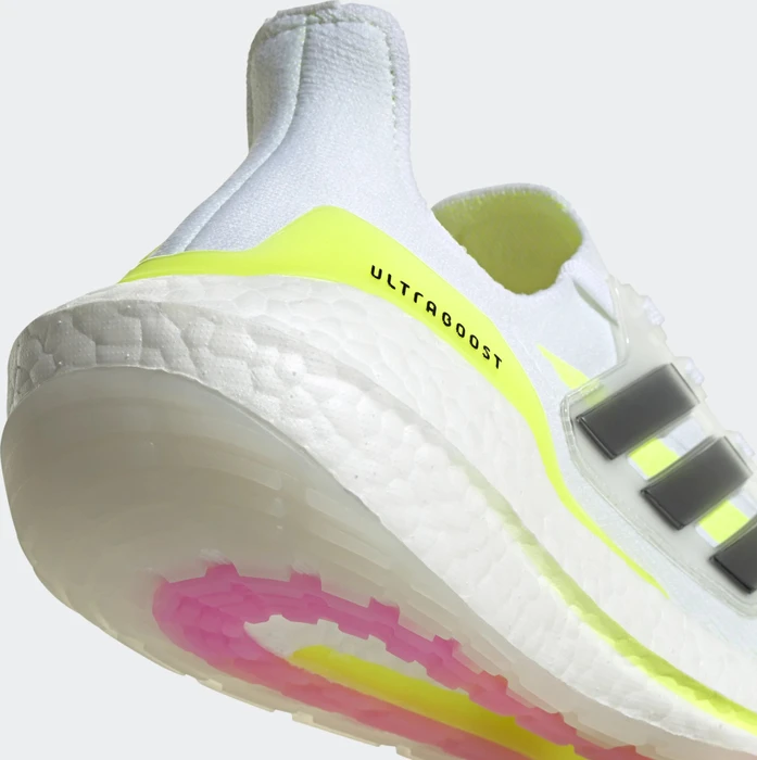 adidas Ultraboost 21 cloud white/core black/solar yellow (Damen)