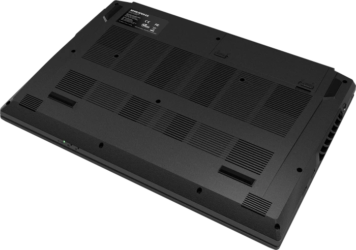Schenker XMG Apex 15 M21dfw, Ryzen 7 5800H, 16GB RAM, 1TB SSD, GeForce RTX 3070, DE