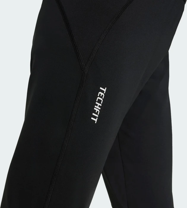 adidas TECHFIT Hose lang black/carbon/white (Junior)