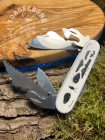 Victorinox Off-White 2023 Taschenmesser