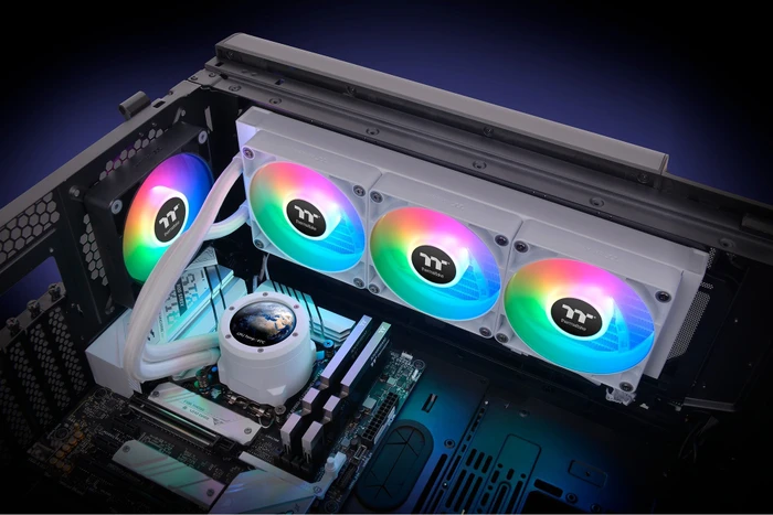 Thermaltake TH360 V2 Ultra ARGB Sync Snow Edition, weiß