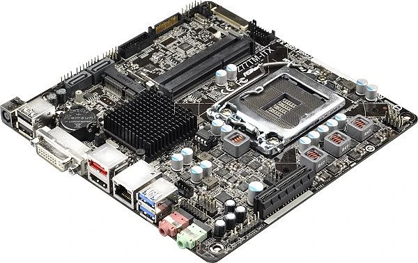 ASRock Z77TM-ITX (Intel 1155)