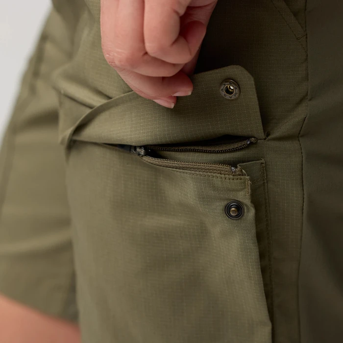 Fjällräven Abisko Hybrid Trail Hose kurz laurel green (Damen)