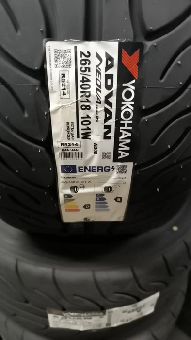 Yokohama Neova AD08RS 265/40 R18 101W XL