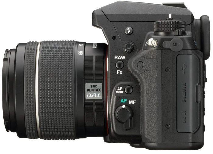 Pentax K-3 schwarz mit Objektiv smc DA 18-55mm 3.5-5.6 AL WR