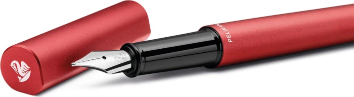 Pelikan Ineo Elements P6 feuerrot, rechte Hand, mittel, Etui