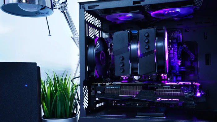 Cooler Master MasterBox NR400, Glasfenster