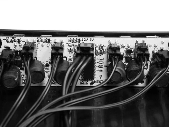NZXT Sentry Mix 2, 5.25" Lüftersteuerung 6-Kanal