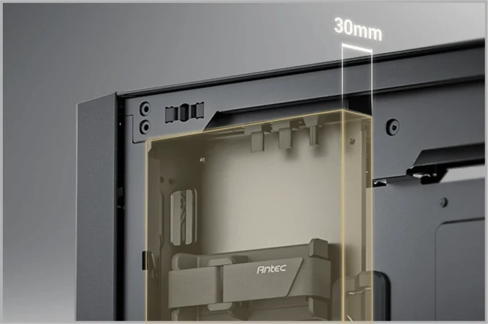 Antec Performance 1 FT ARGB, Glasfenster
