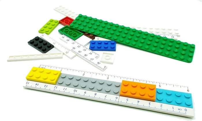 LEGO Lineal 15cm, zum Zusammenbauen