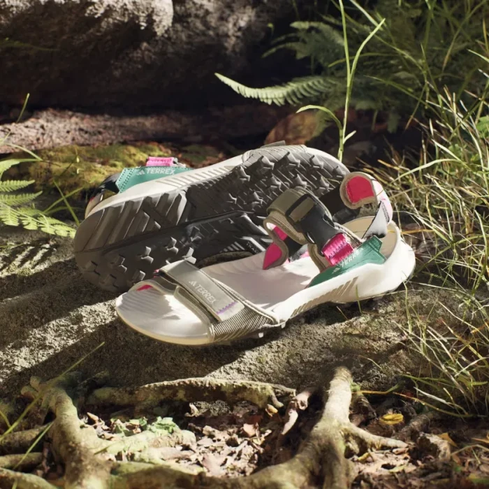adidas Terrex Hydroterra sesame/core black/real magenta