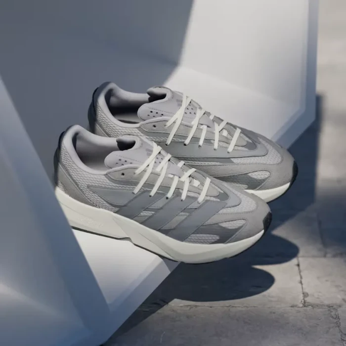 adidas Lightblaze grey two/grey three/iron metallic
