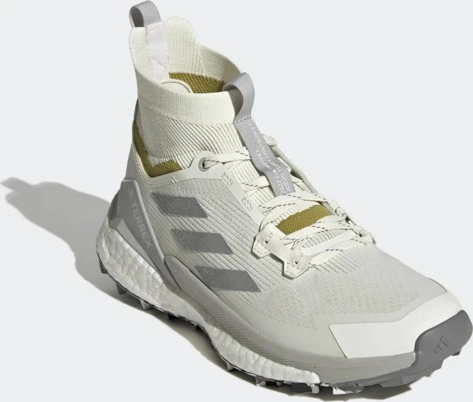 adidas Terrex x and Free Hiker 2.0 off white/matte silver/linen green (Damen)