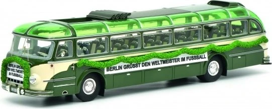 Schuco Magirus Deutz O 6500 WM 1954 beige/grün