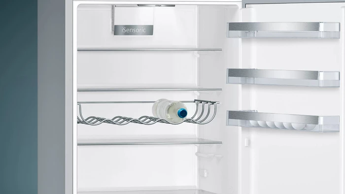 Siemens iQ500 KG49EAICA