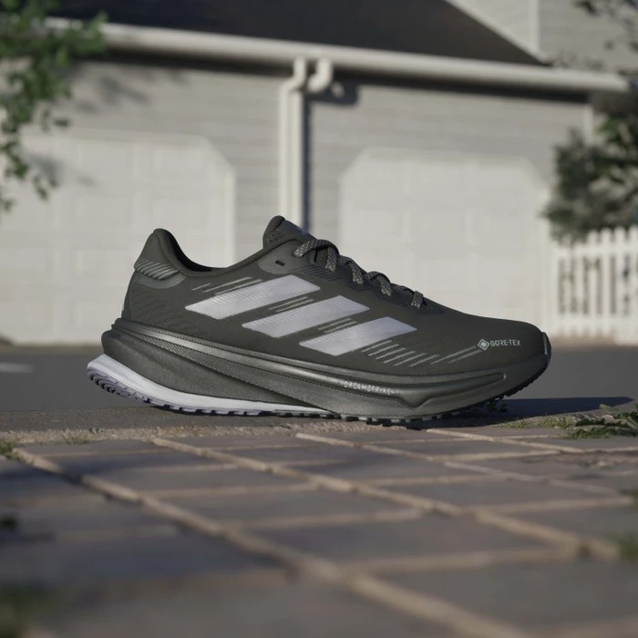 adidas Supernova Rise GTX core black/preloved violet/carbon (Damen)