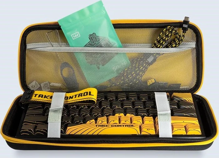 Wooting 60HE/60HE+ Travel Case, Tastaturtasche, schwarz/gelb