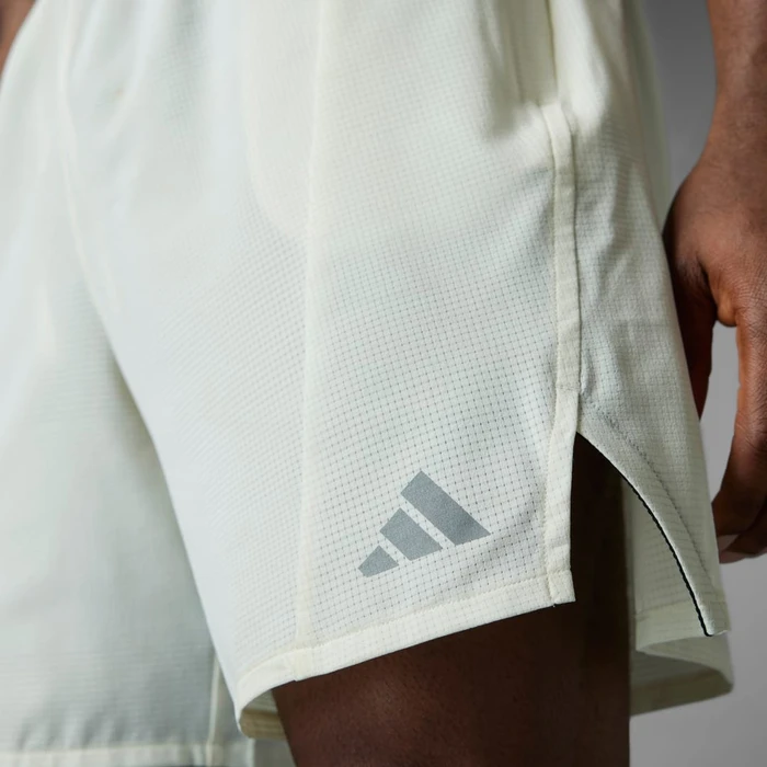 adidas Designed for Training HIIT Workout Heat.RDY Trainingshose kurz chalk white (Herren)