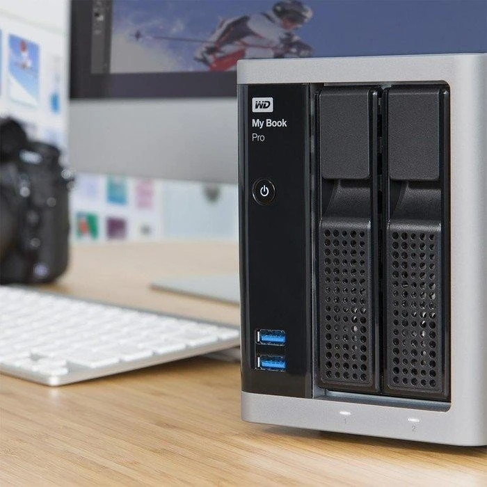 Western Digital WD My Book Pro, 12TB, USB-A 3.0/USB 3.0 Micro-B/Thunderbolt 2 / Mini DisplayPort 1.2