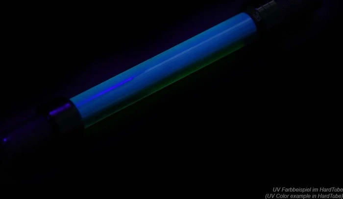 Alphacool Eiswasser Crystal Green UV-aktiv, Kühlflüssigkeit, 1000ml