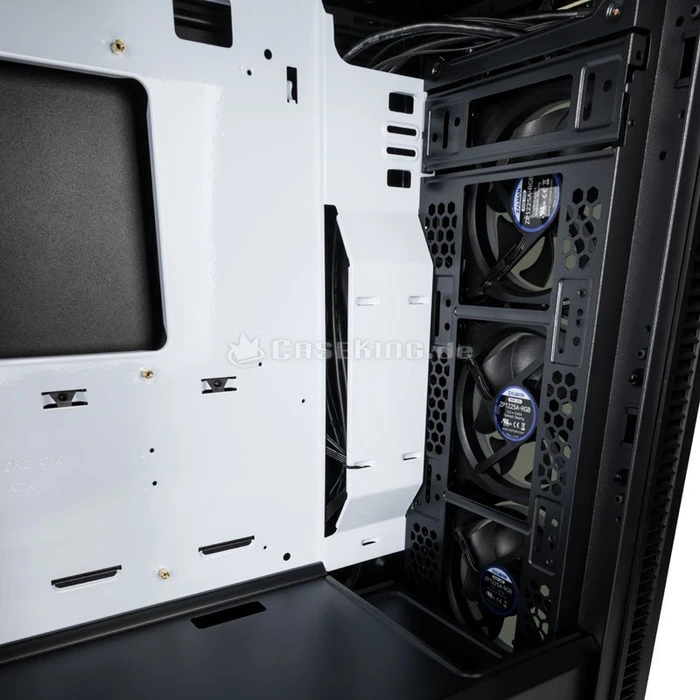 Zalman Z7 NEO, Glasfenster