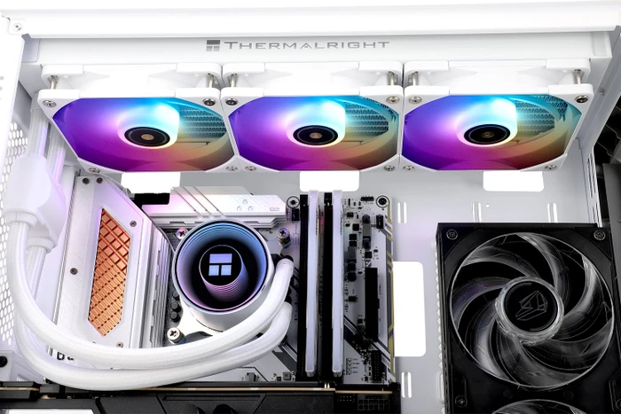 Thermalright Frozen Notte 360 White ARGB