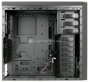 BitFenix Shinobi USB 3.0 schwarz/grün, Acrylfenster