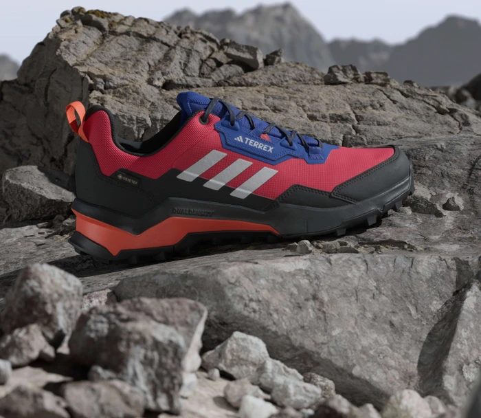 adidas Terrex AX4 GTX pure ruby/grey one/semi lucid blue (Herren)